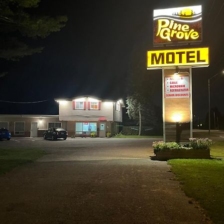 Pine Grove Motel Sault Ste. Marie Exterior photo