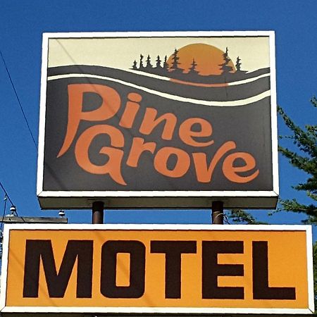 Pine Grove Motel Sault Ste. Marie Exterior photo