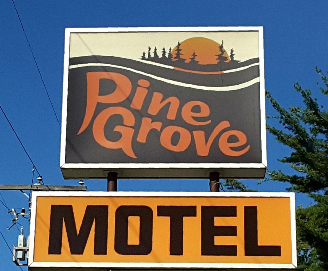 Pine Grove Motel Sault Ste. Marie Exterior photo