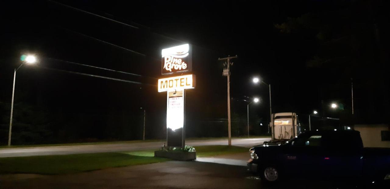 Pine Grove Motel Sault Ste. Marie Exterior photo